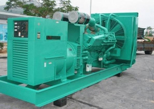 格尔木75kw康明斯柴油发电车出租图片 格尔木75kw康明斯柴油发电车出租图片